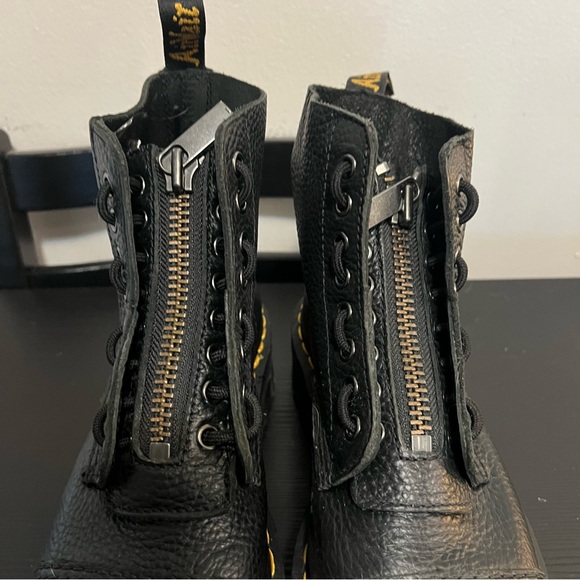 Dr. Martens Black Leather Sinclair Boots - Picture 6 of 13